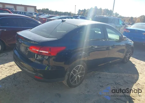 2018 Ford Focus Sel z USA, uszkodzony, nr VIN 1FADP3H25JL226609